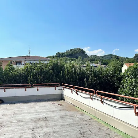 فندق Battaglia *